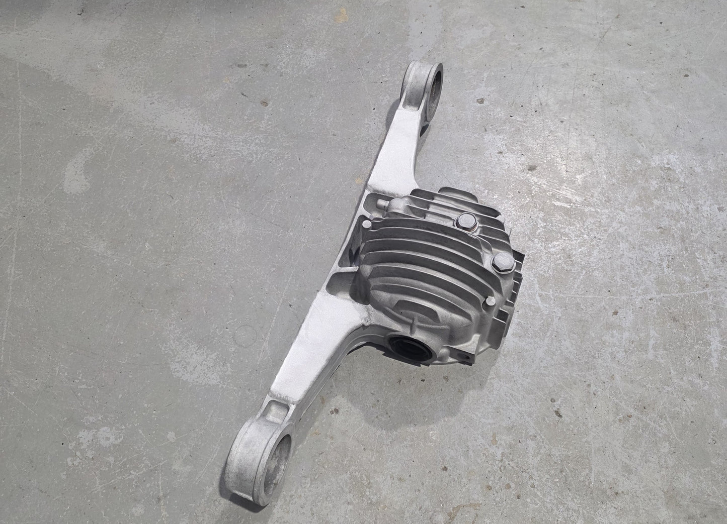 Reinforced diff housing